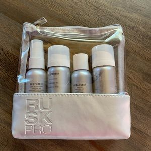 Rusk Pro travel pack